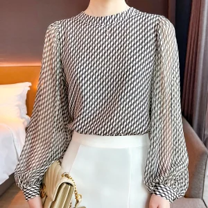 Chic Chiffon Blouse